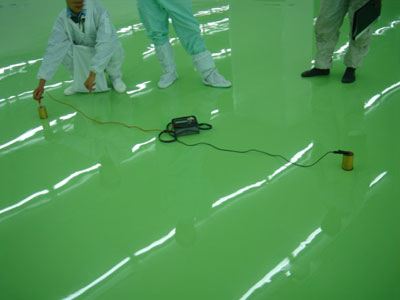 广州地坪漆施工厂家总结的防静电地坪的工作原理