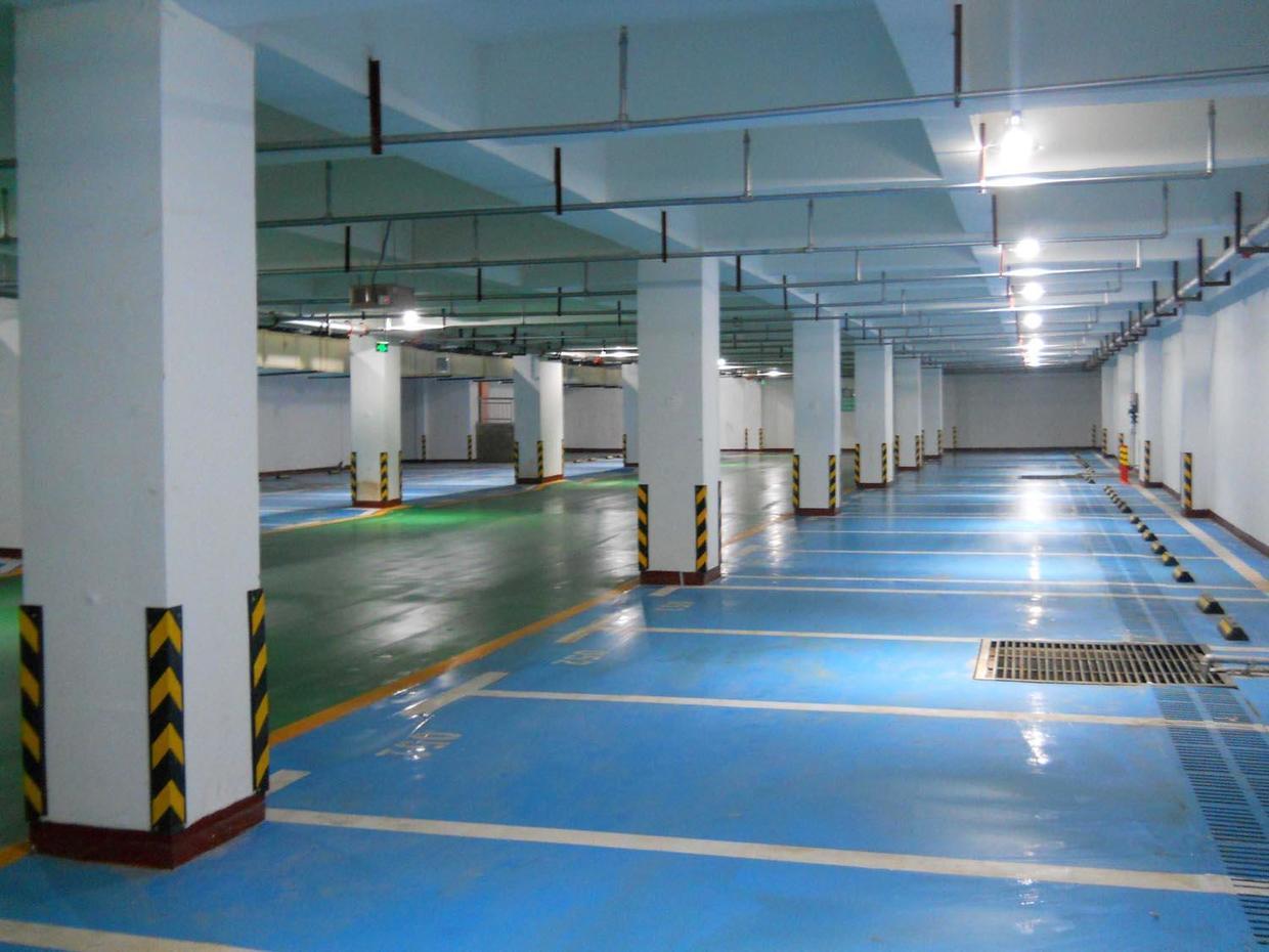 停车场地坪漆施工公司分享如何检测地坪质量