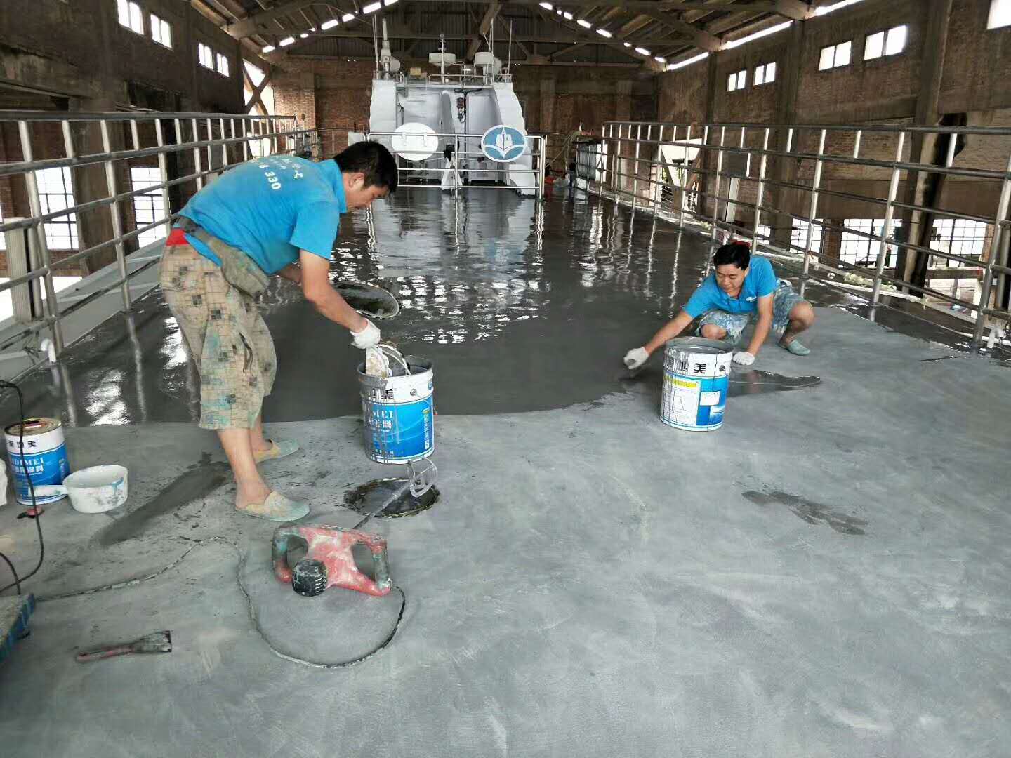 如何预防广州水性环氧地坪漆施工后的变色情况